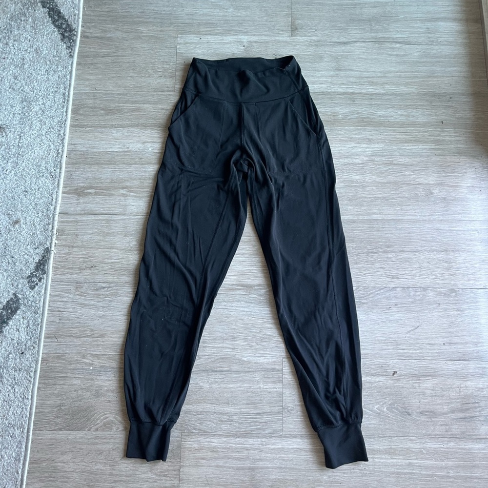 Lululemon Black High-Waisted Joggers